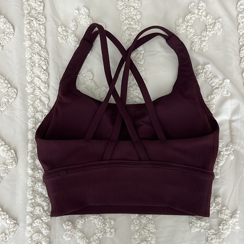 EUC, barely worn! Lululemon Sports bra Size 4 - Picture 2 of 3